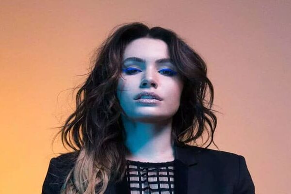 Latest News Sophie Simmons Wiki